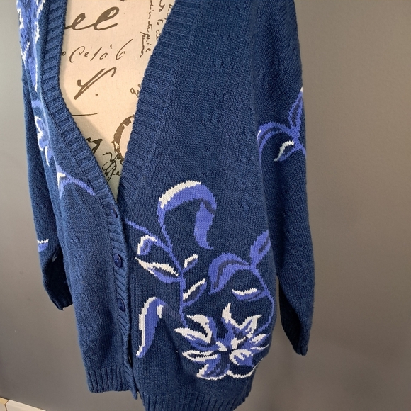 Vintage Womens Size Medium Cardigan Sweater Blue Floral Picone Sport 100% Cotton - Picture 3 of 7